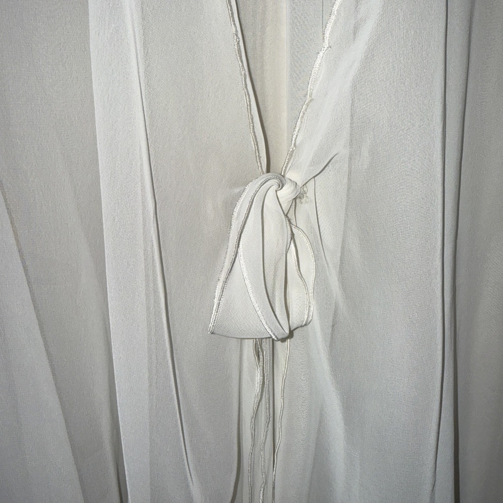 Victoria's Secret Gold Label Sheer Lace & Pearls Ivory Chiffon Robe Vintage OS - Picture 4 of 9